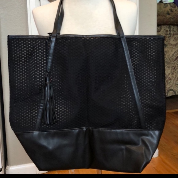 NWOT- Victoria Secret Tote - Picture 2 of 7